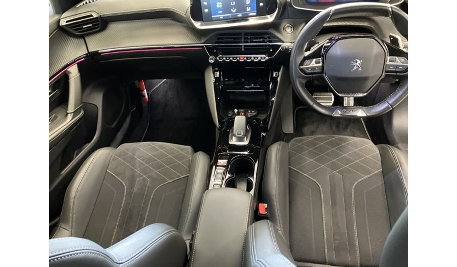 2020 Peugeot 2008 GT LINE image-3