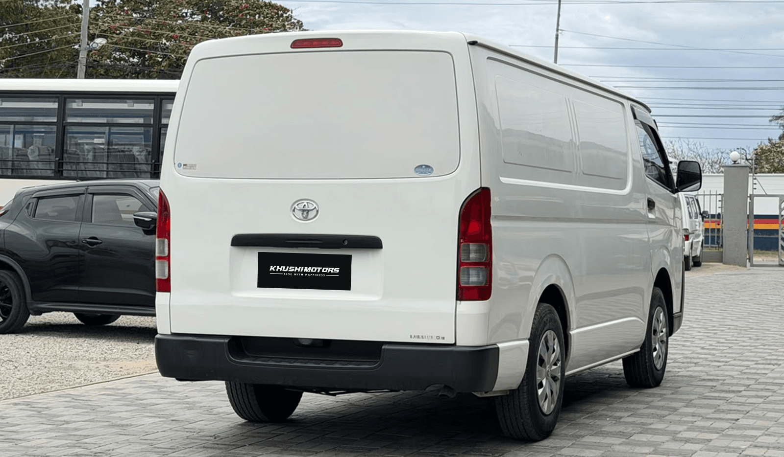 2018 Toyota Hiace Frozen Van image-4