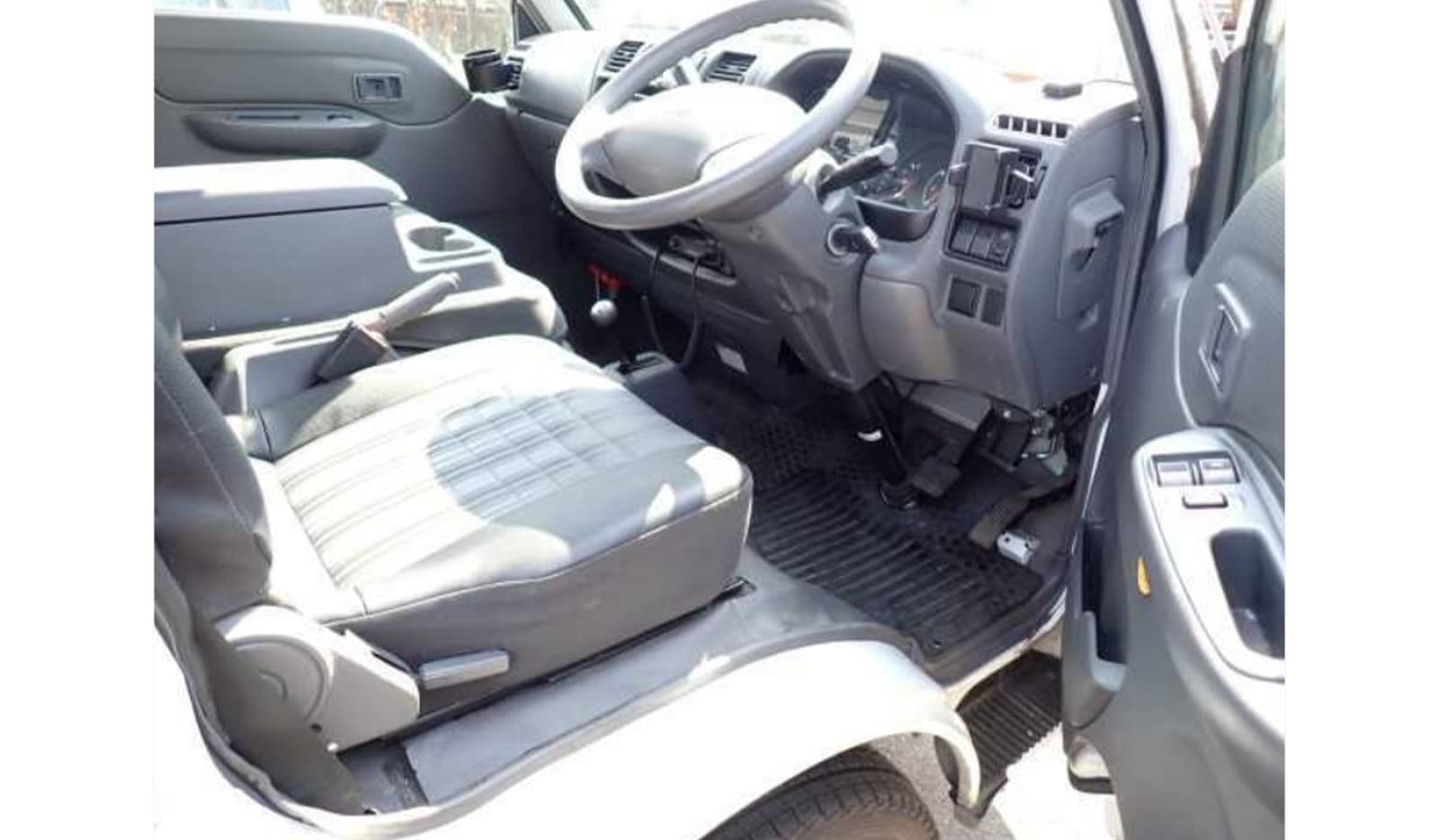 2019 Mazda Bongo Van DX image-3