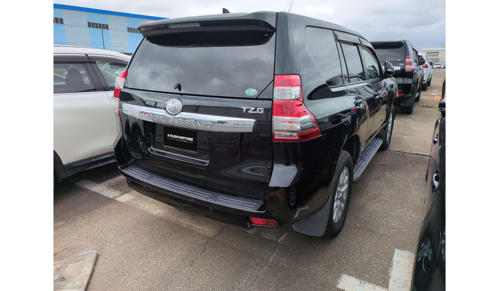 2017 Toyota Land Cruiser Prado image-4