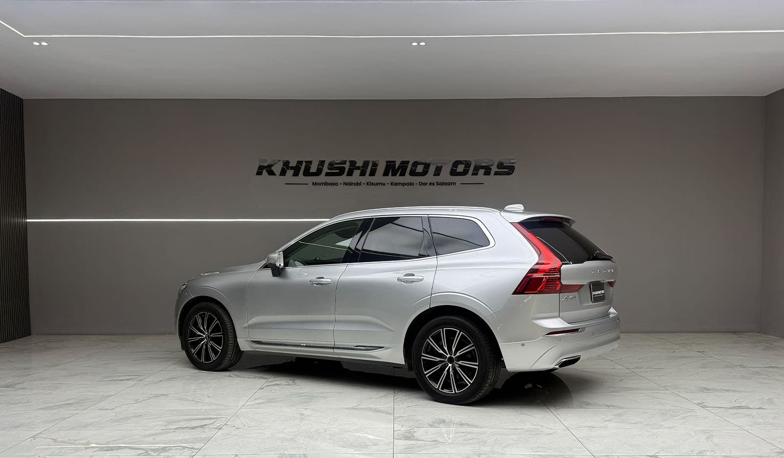 2019 Volvo XC60 D4 AWD INSCRIPTION image-4