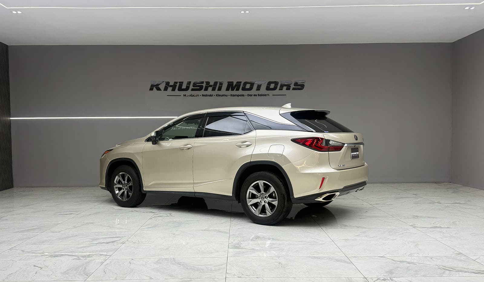 2019 Lexus RX300 image-4