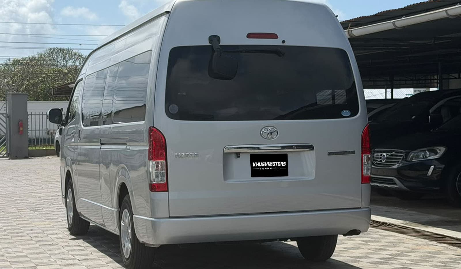 2019 Toyota Hiace Van GRAND CABIN 2WD image-4
