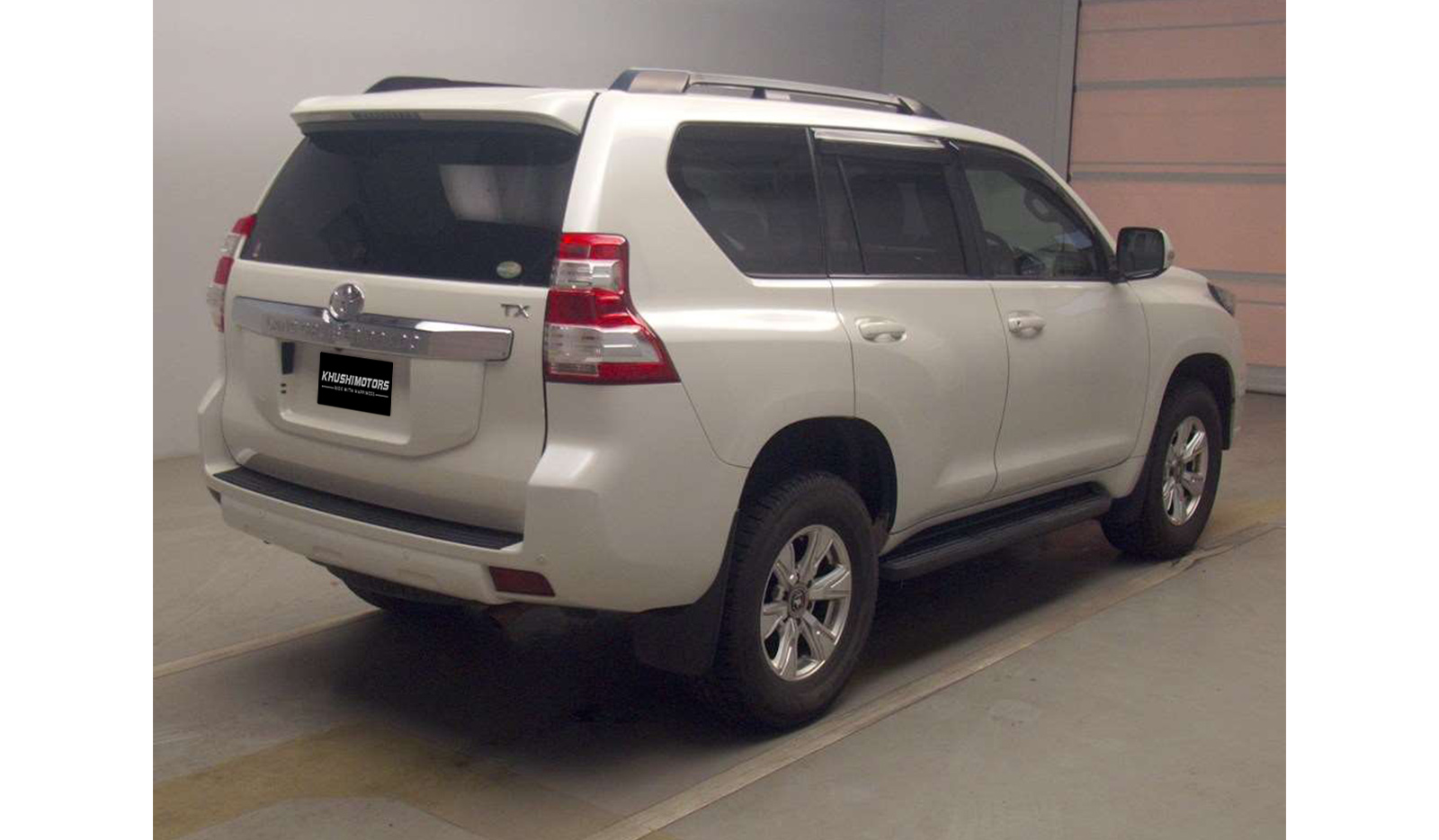 2017 Toyota Land Cruiser Prado image-4