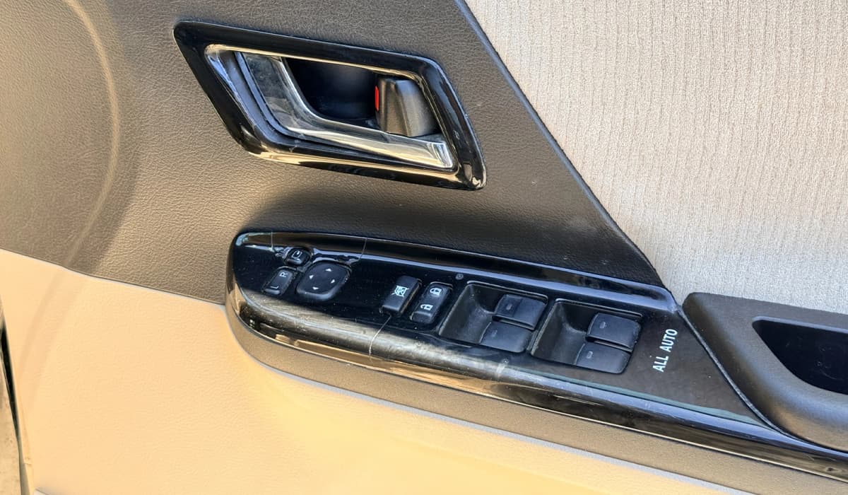 2008 Toyota Alphard S image-10