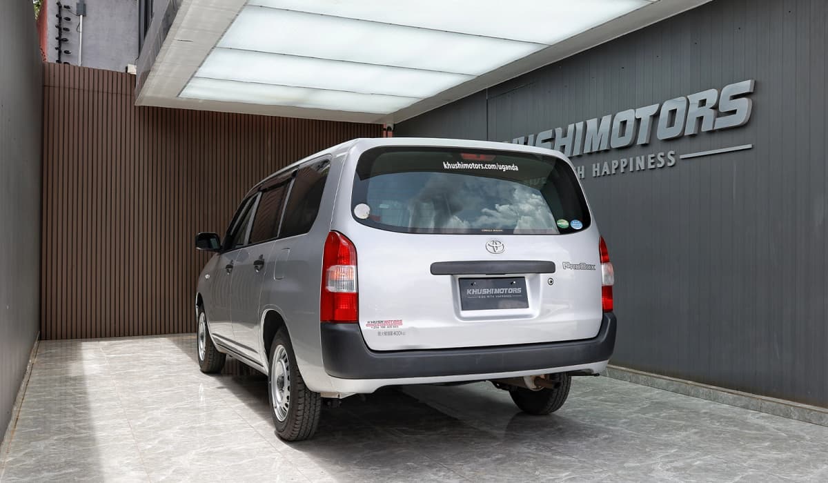 2017 Toyota Probox DX Comfort image-4