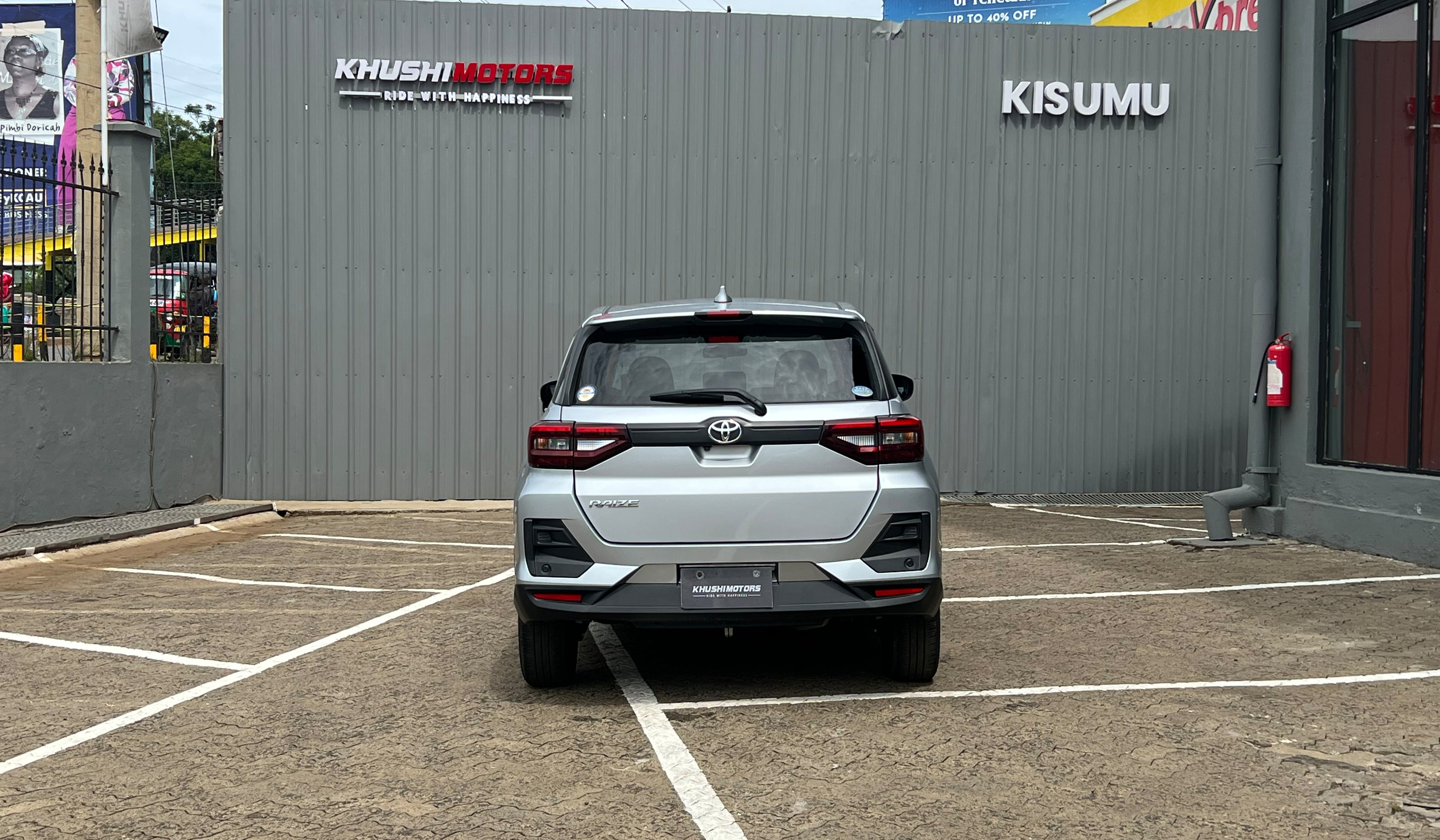 2020 Toyota Raize XS image-5
