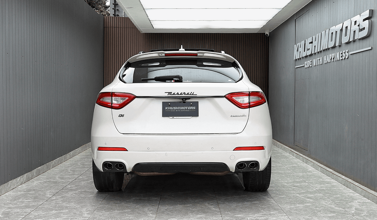 2017 Maserati Levante Base Grade image-5