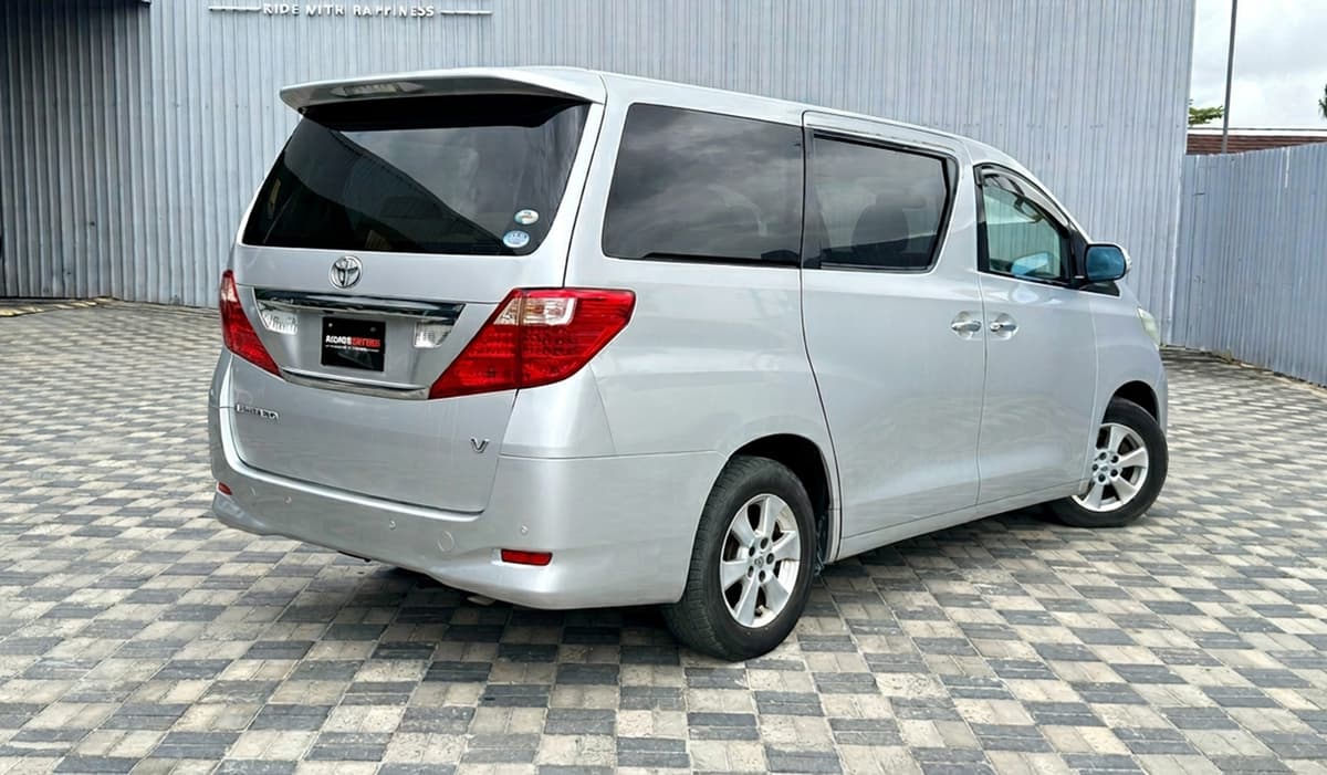 2009 Toyota Alphard X image-5