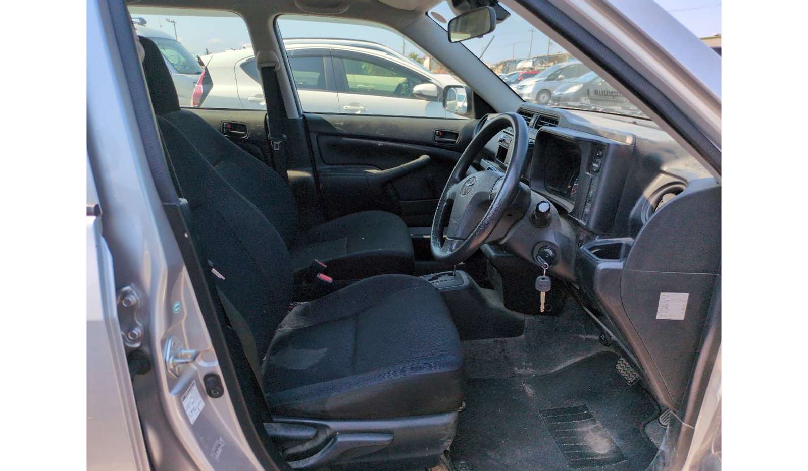 2019 Toyota Probox Van image-5