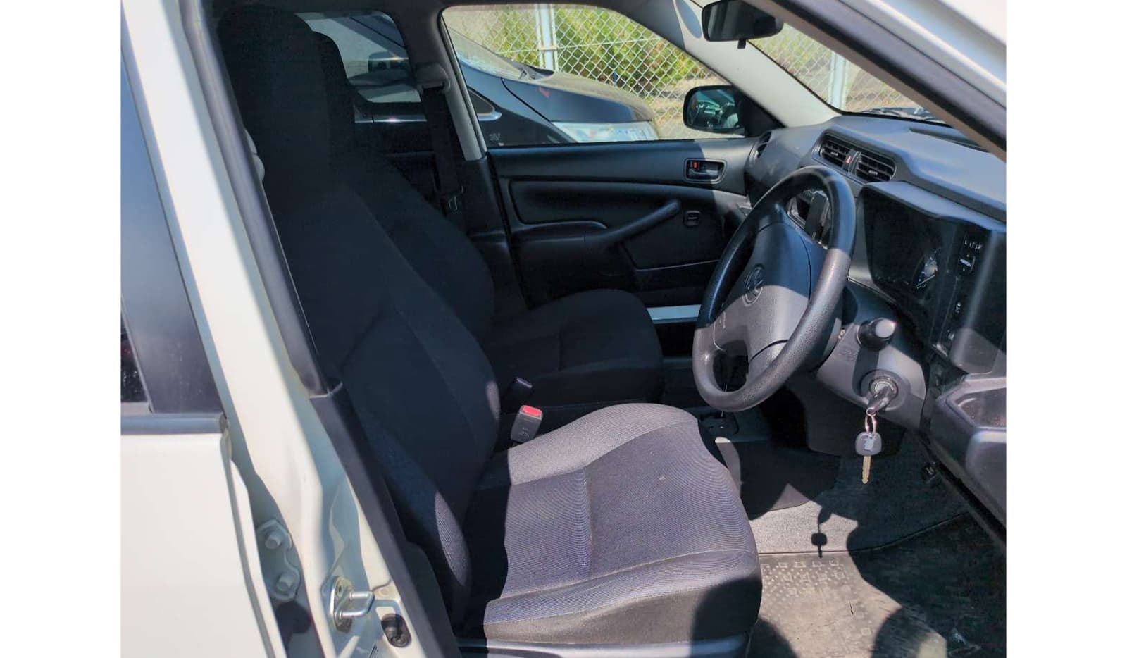 2019 Toyota Succeed image-5