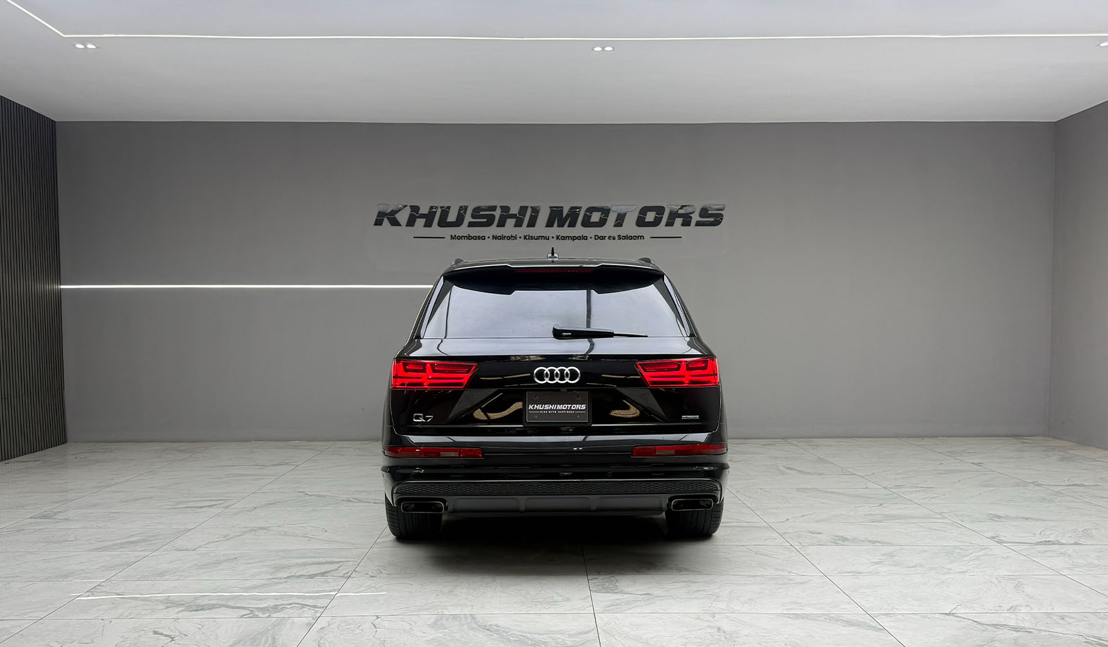 2019 Audi Q7 BLACK STYLING image-5