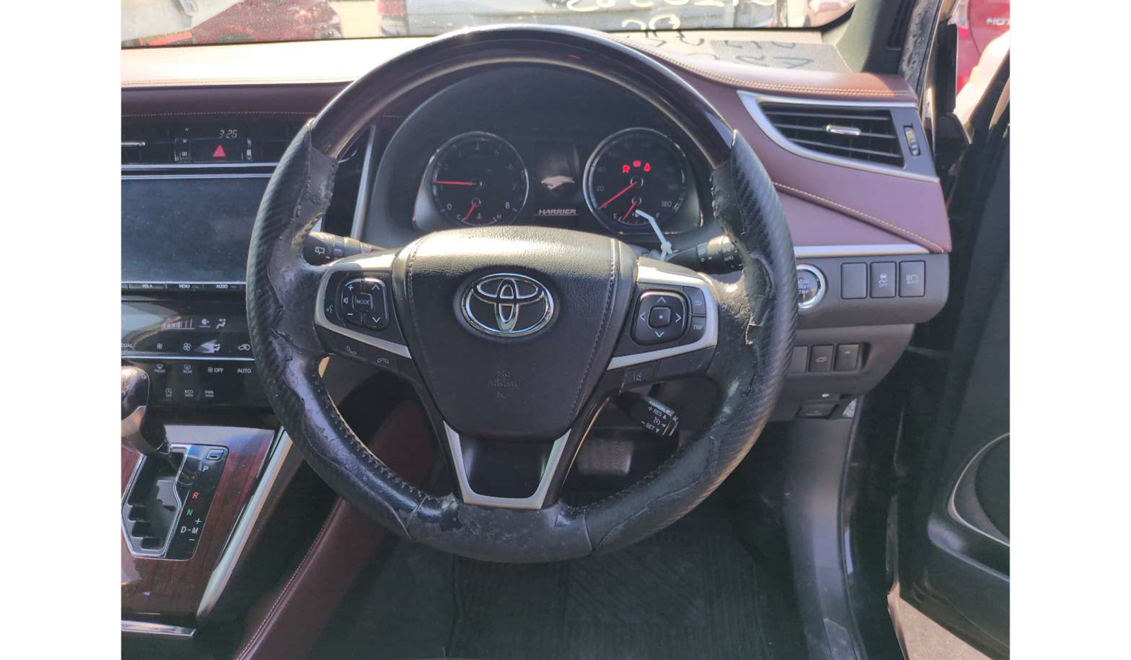 2017 Toyota Harrier Premium Metal & Leather Package image-5