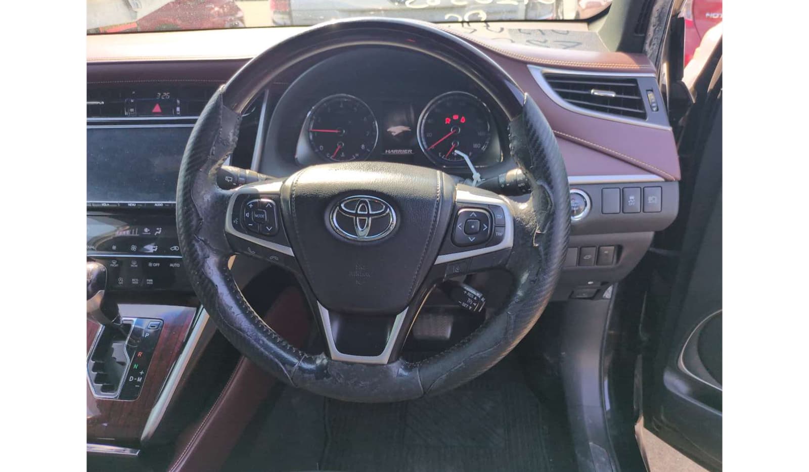 2017 Toyota Harrier Premium Metal & Leather Package image-5