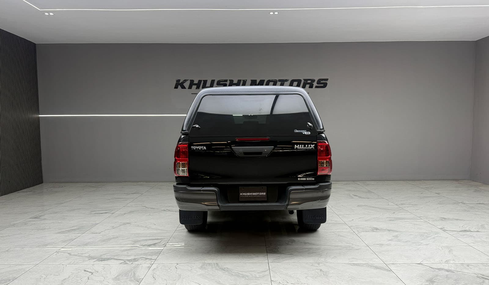 2019 Toyota Hilux Z Black Rally Edition image-5