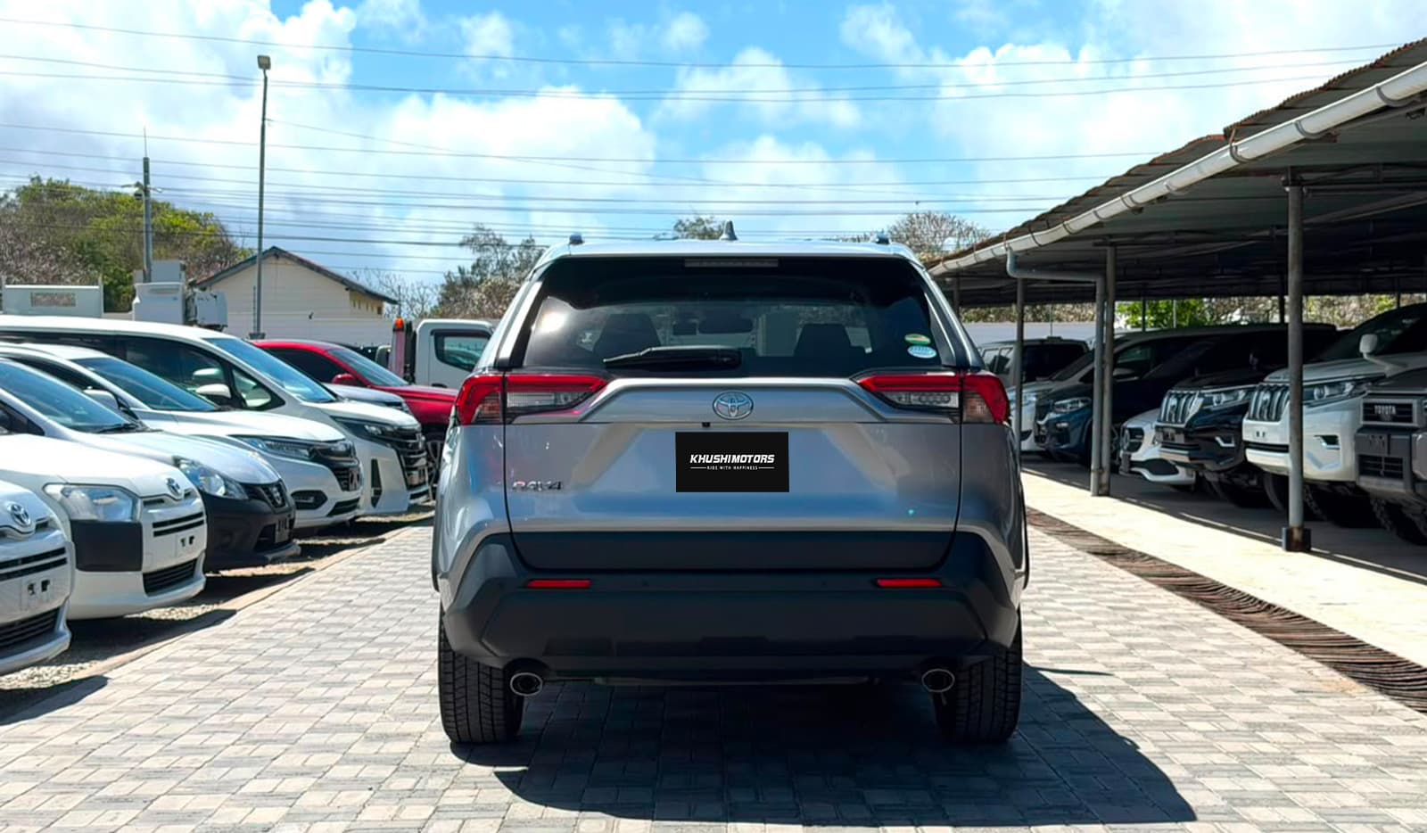 2021 Toyota RAV-4 X image-5