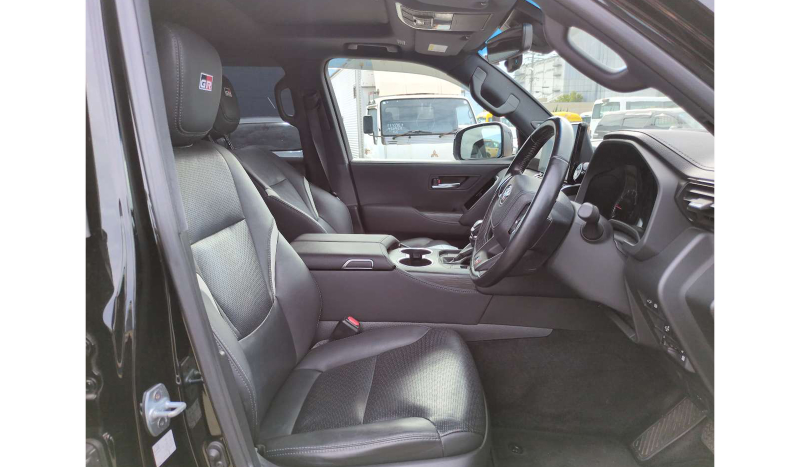 2022 Toyota Land Cruiser image-5