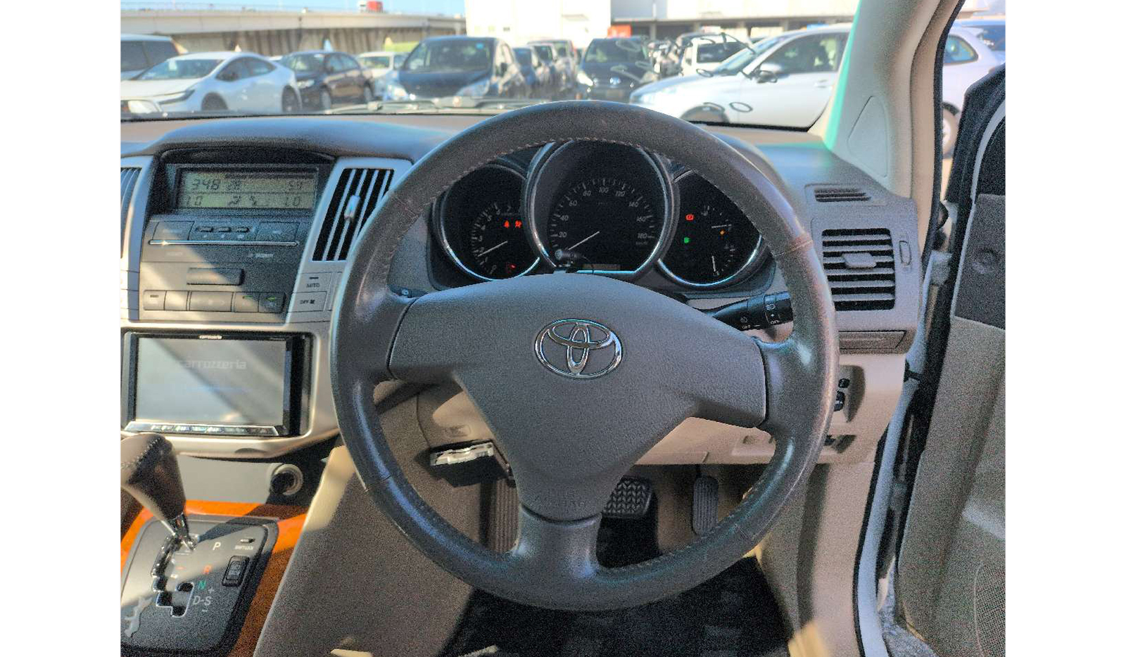 2011 Toyota Harrier image-6