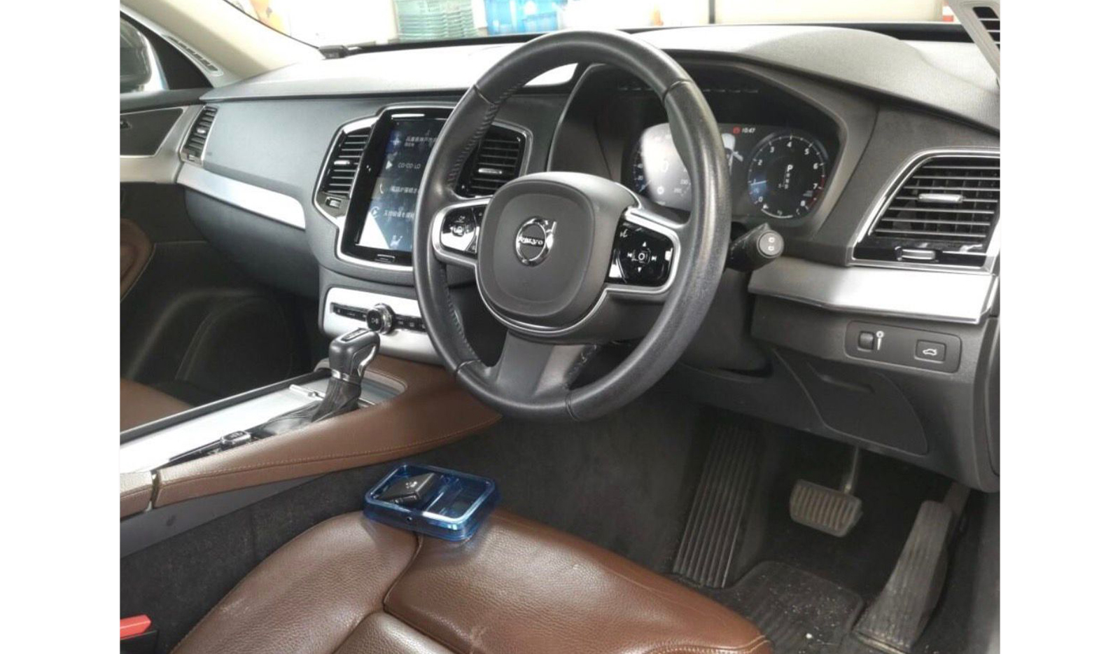 2019 Volvo XC90 T5 Momentum image-5