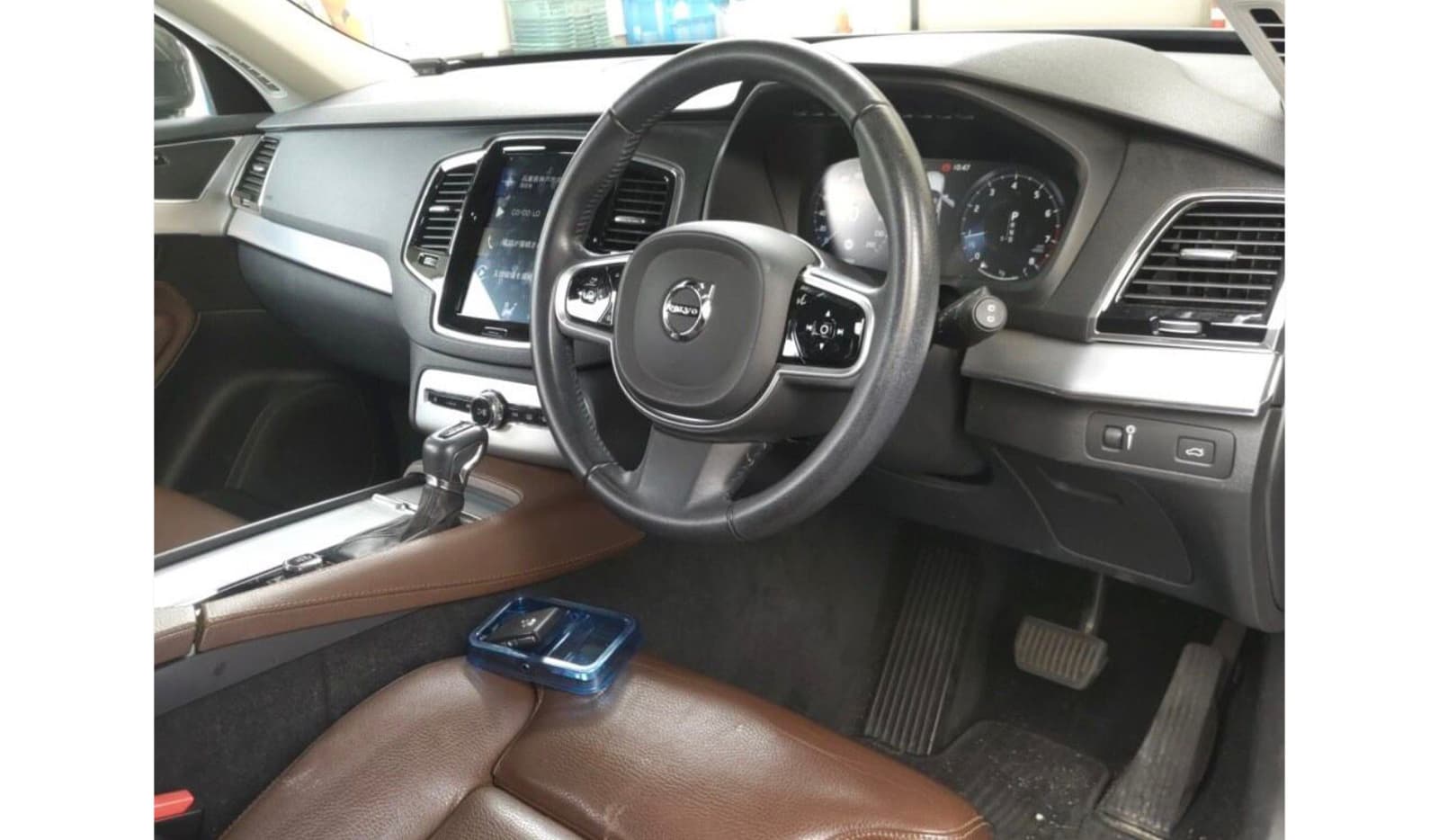 2019 Volvo XC90 T5 Momentum image-5