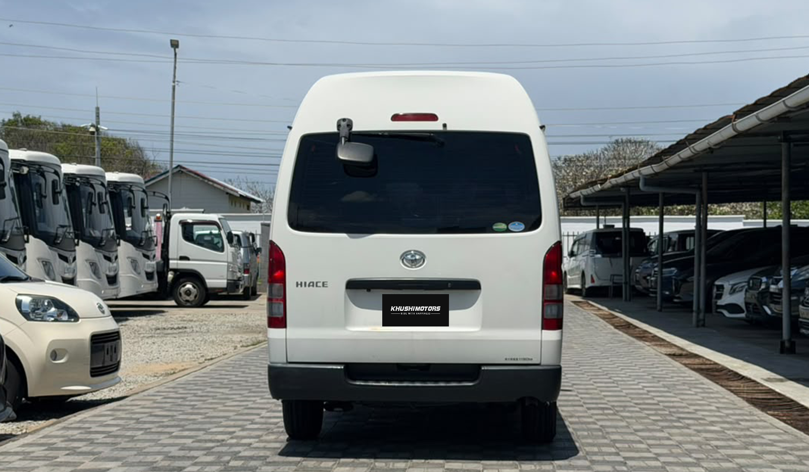 2019 Toyota Hiace DX image-5