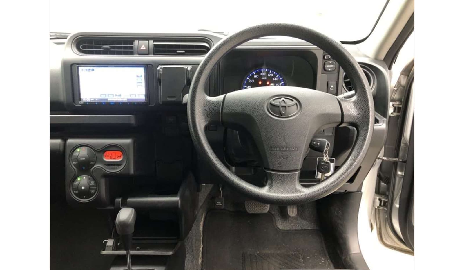 2019 Toyota Succeed Hybrid UL-X image-5