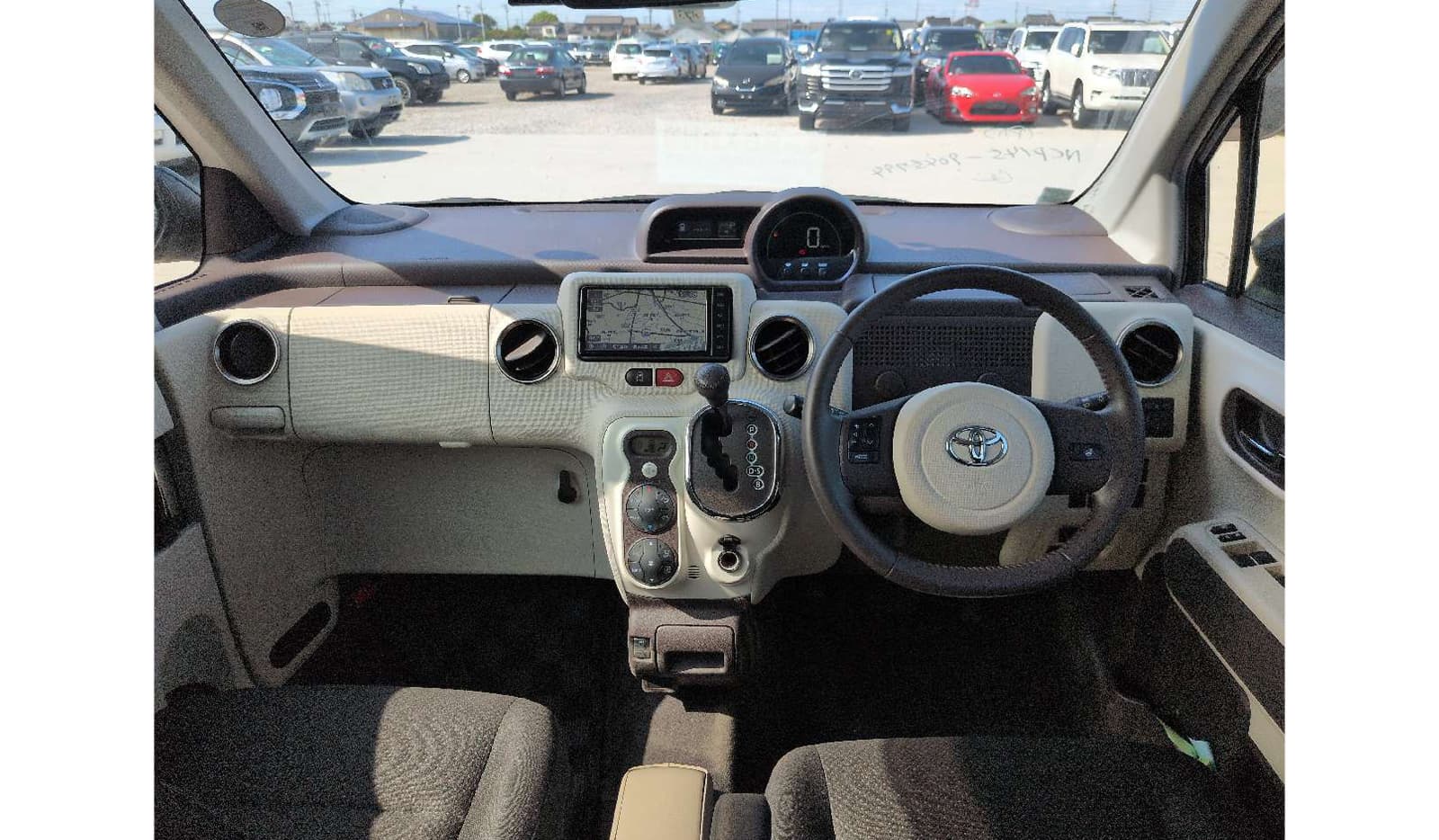 2019 Toyota Porte G image-6