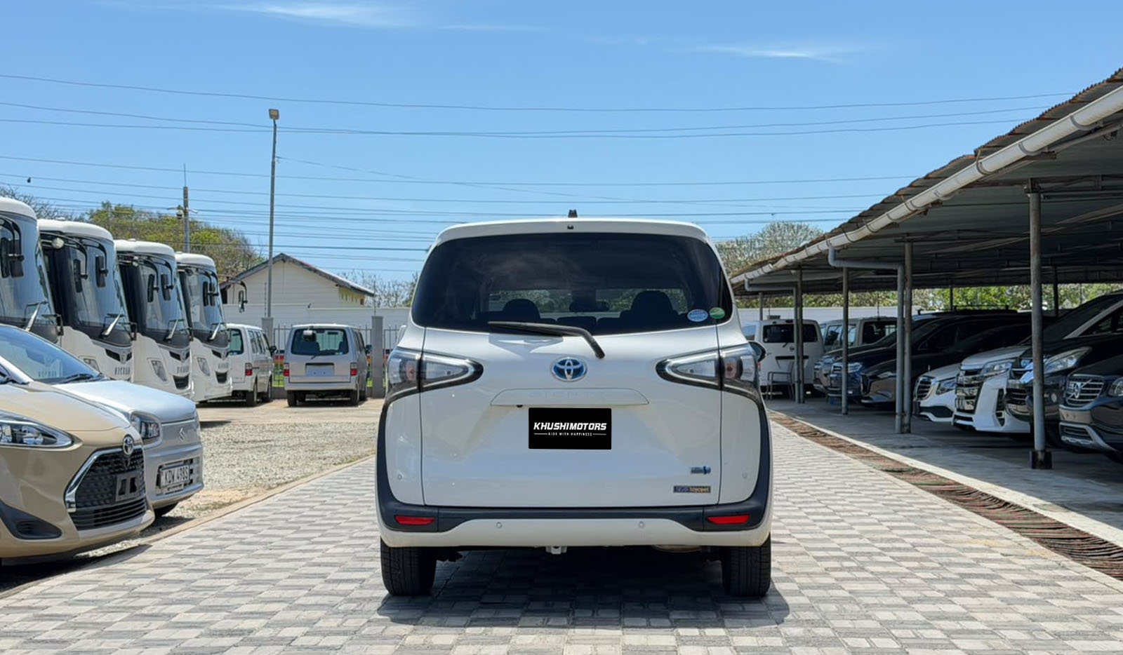 2019 Toyota Sienta Hybrid Funbase G image-5