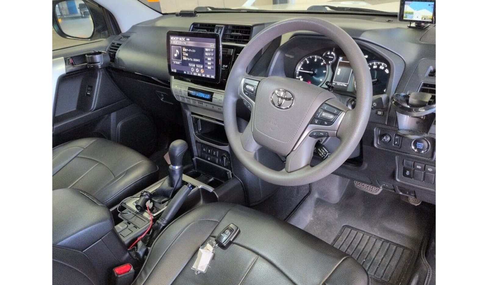 2018 Toyota Land Cruiser Prado image-5
