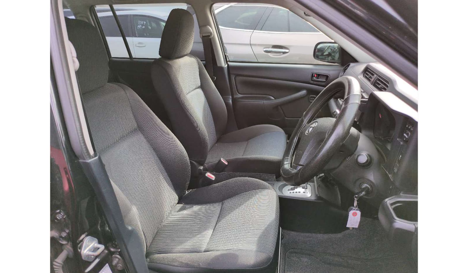 2019 Toyota Probox image-5
