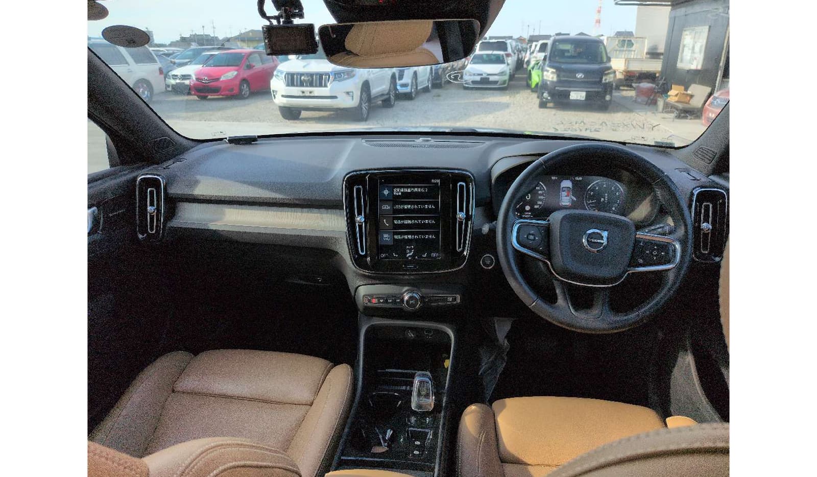 2019 Volvo XC 40 image-5