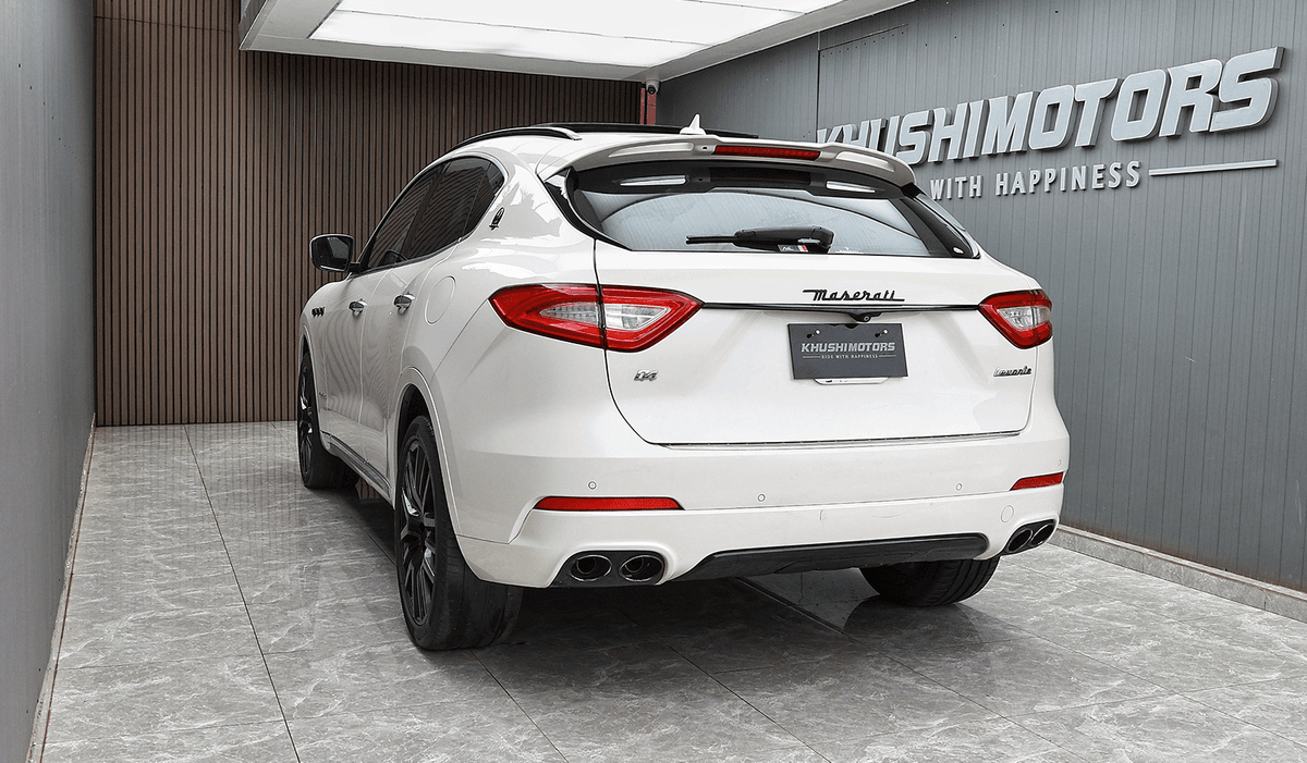 2017 Maserati Levante Base Grade image-6
