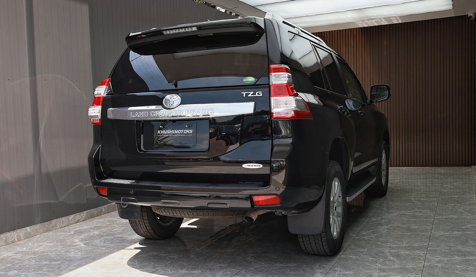2017 Toyota Land Cruiser Prado G TZ image-6