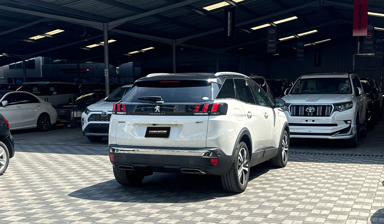 2019 Peugeot 3008 GT HDI image-6