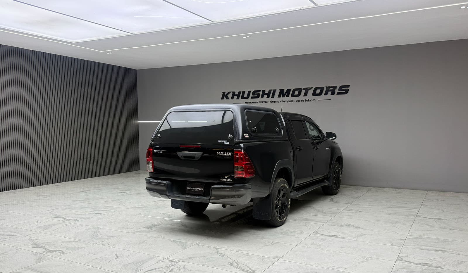2019 Toyota Hilux Z Black Rally Edition image-6