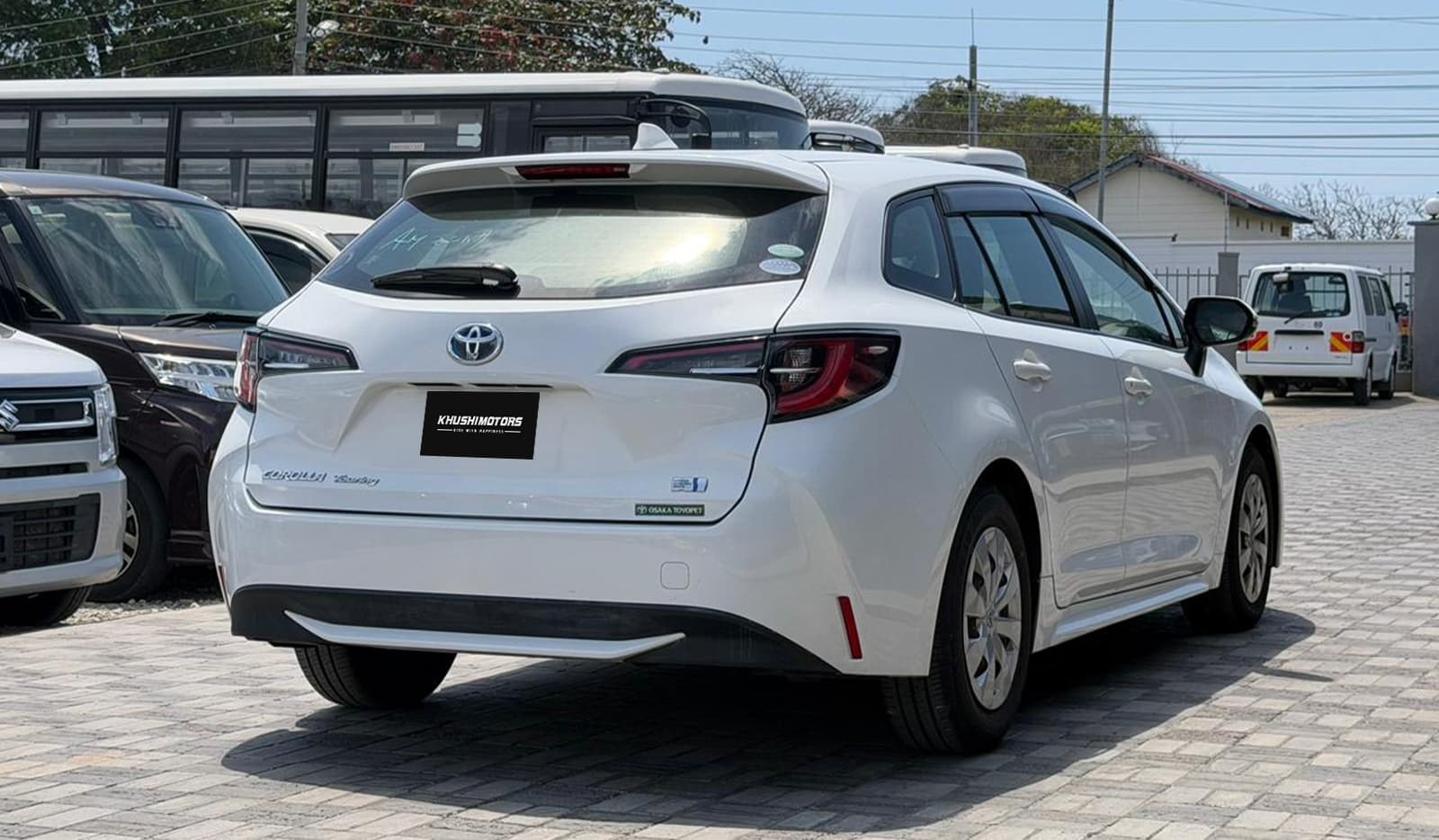 2020 Toyota Corolla Touring HYBRID GX image-6