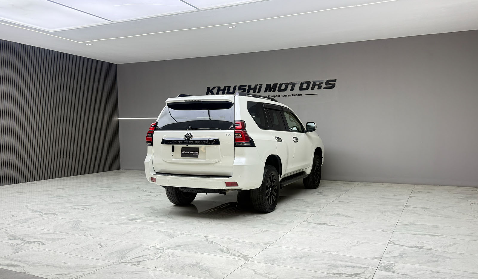 2019 Toyota Land Cruiser Prado TX image-6