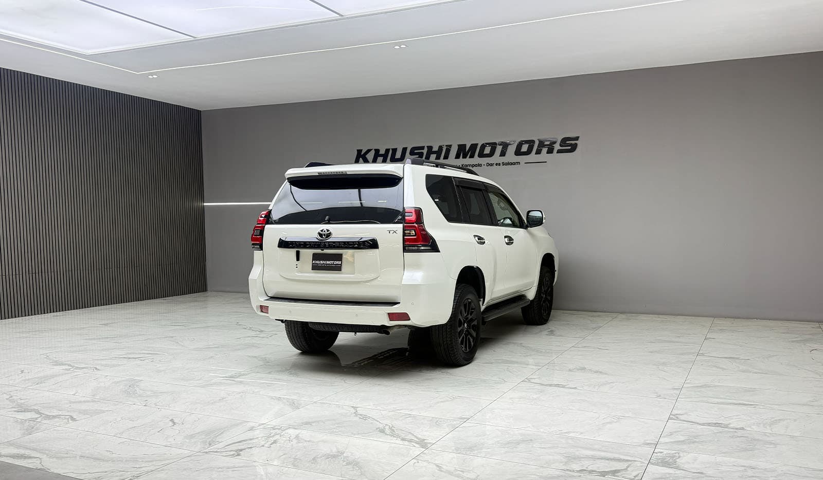 2019 Toyota Land Cruiser Prado TX image-6