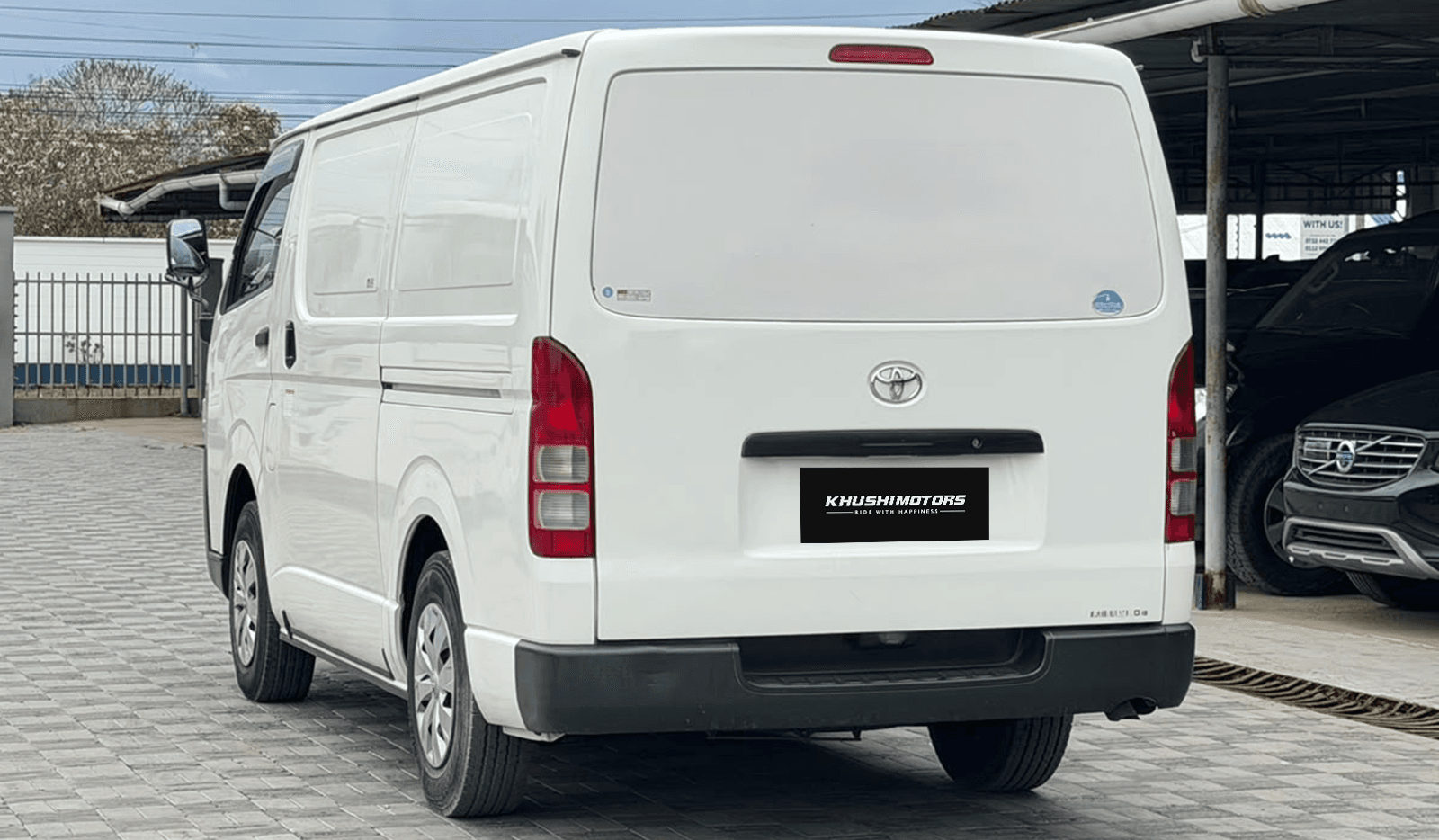 2018 Toyota Hiace Frozen Van image-6