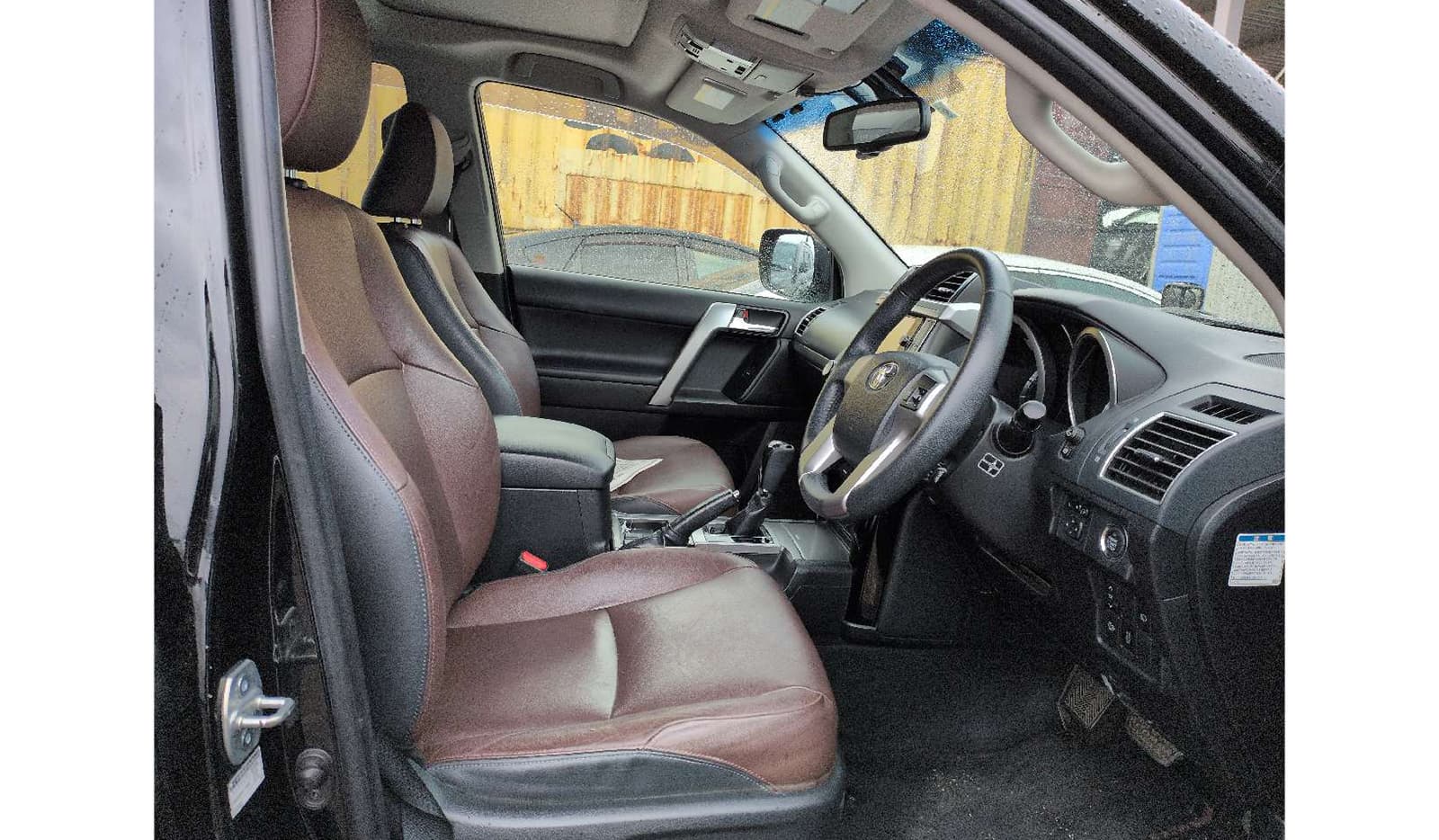 2017 Toyota Land Cruiser Prado image-6