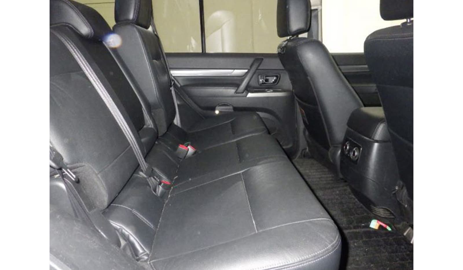 2019 Mitsubishi Pajero Final Edition image-6