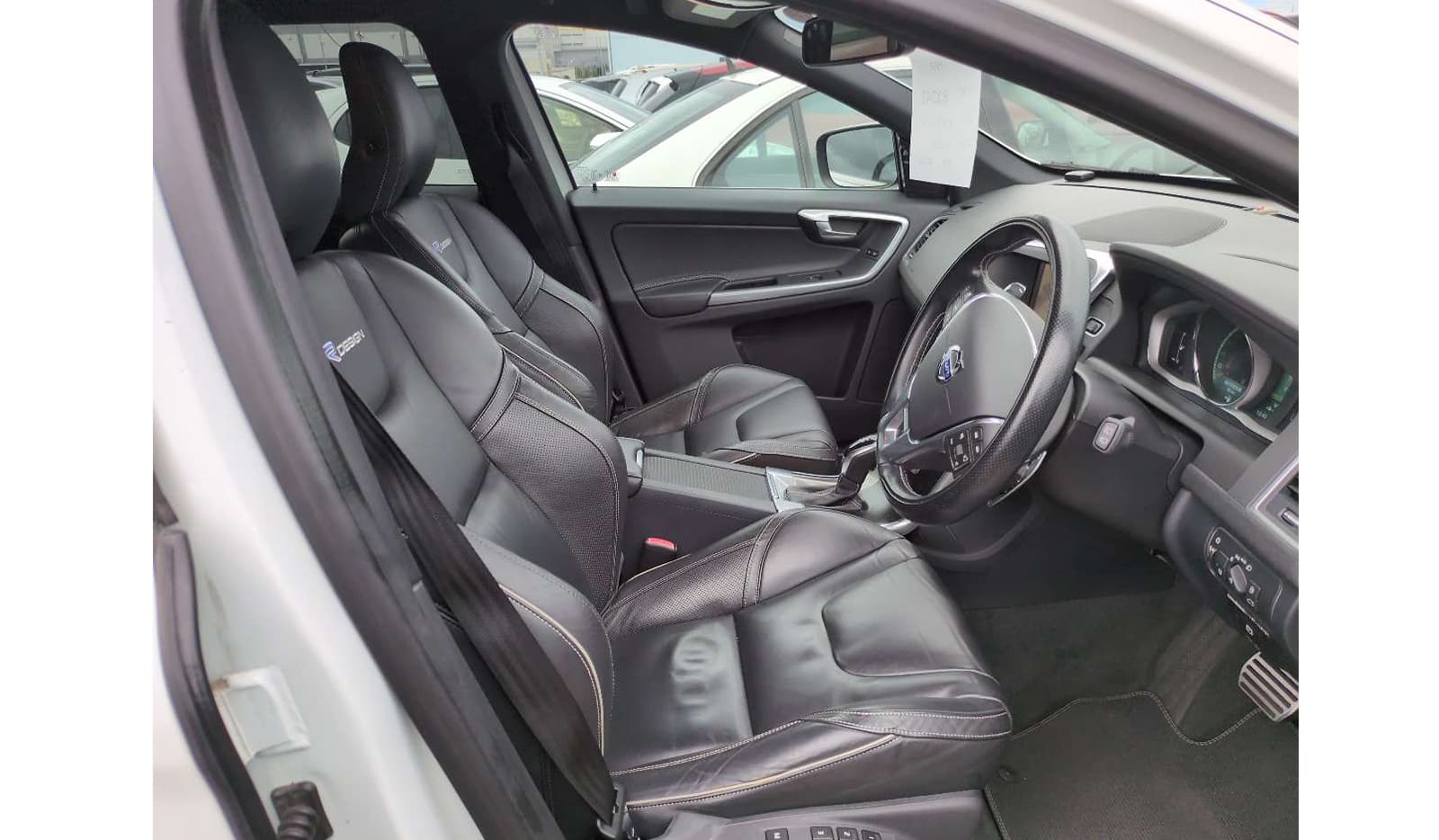 2014 Volvo XC60 image-5