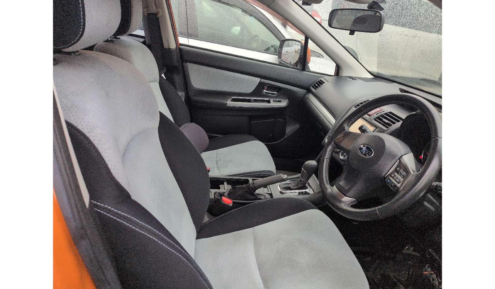 2013 Subaru Xv image-6