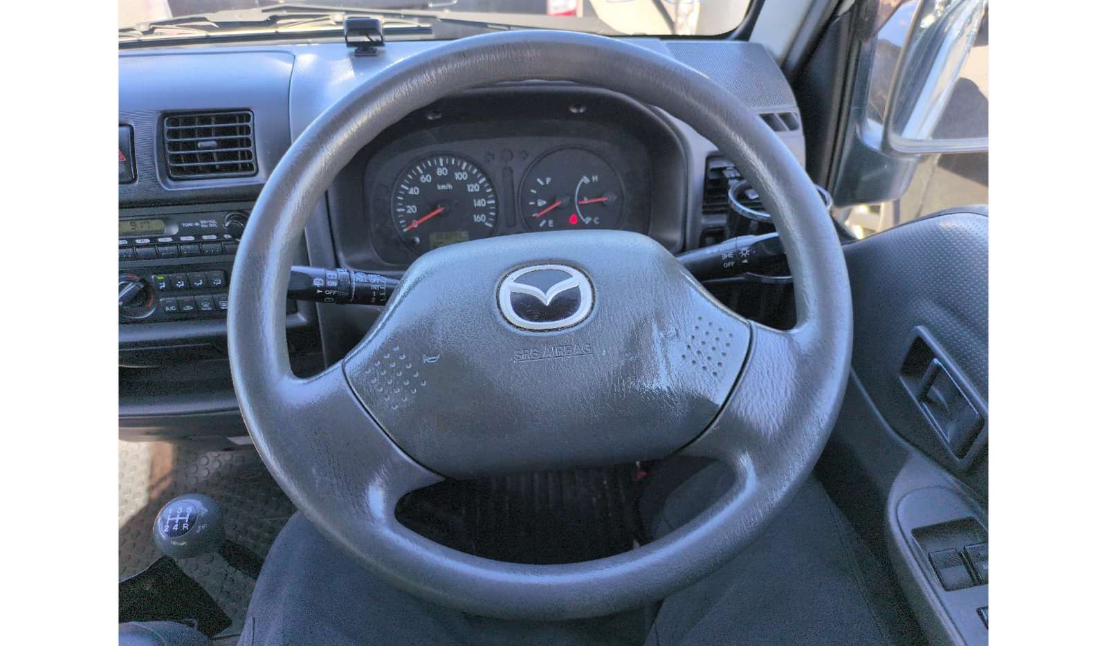 2010 Mazda Bongo image-6