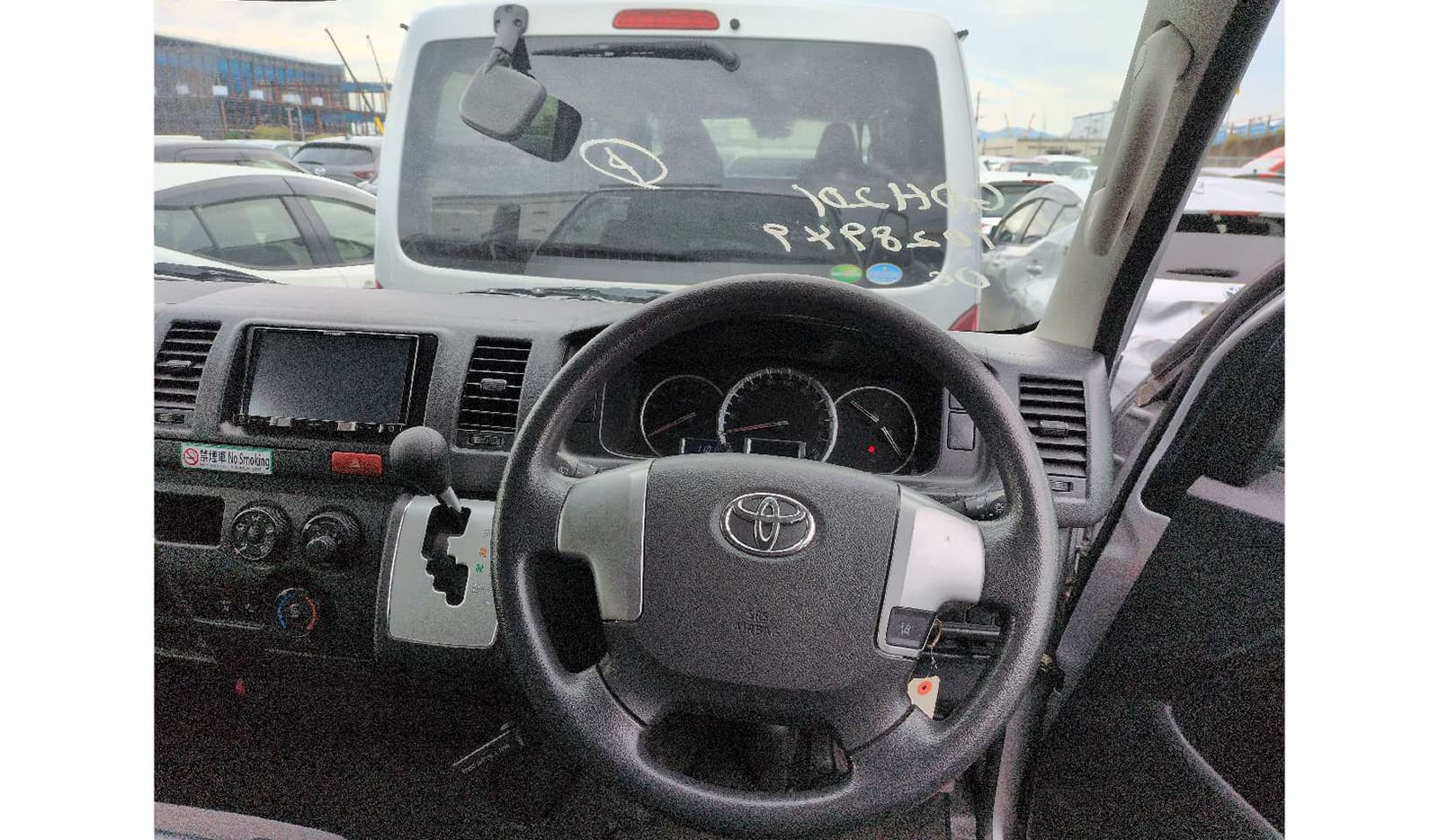 2019 Toyota Hiace Van image-6