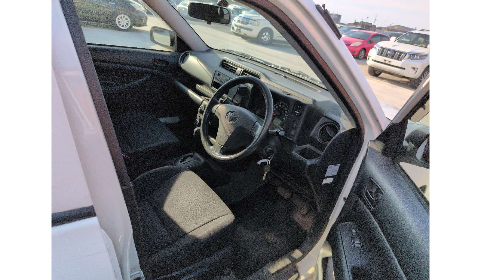2019 Toyota Probox image-6