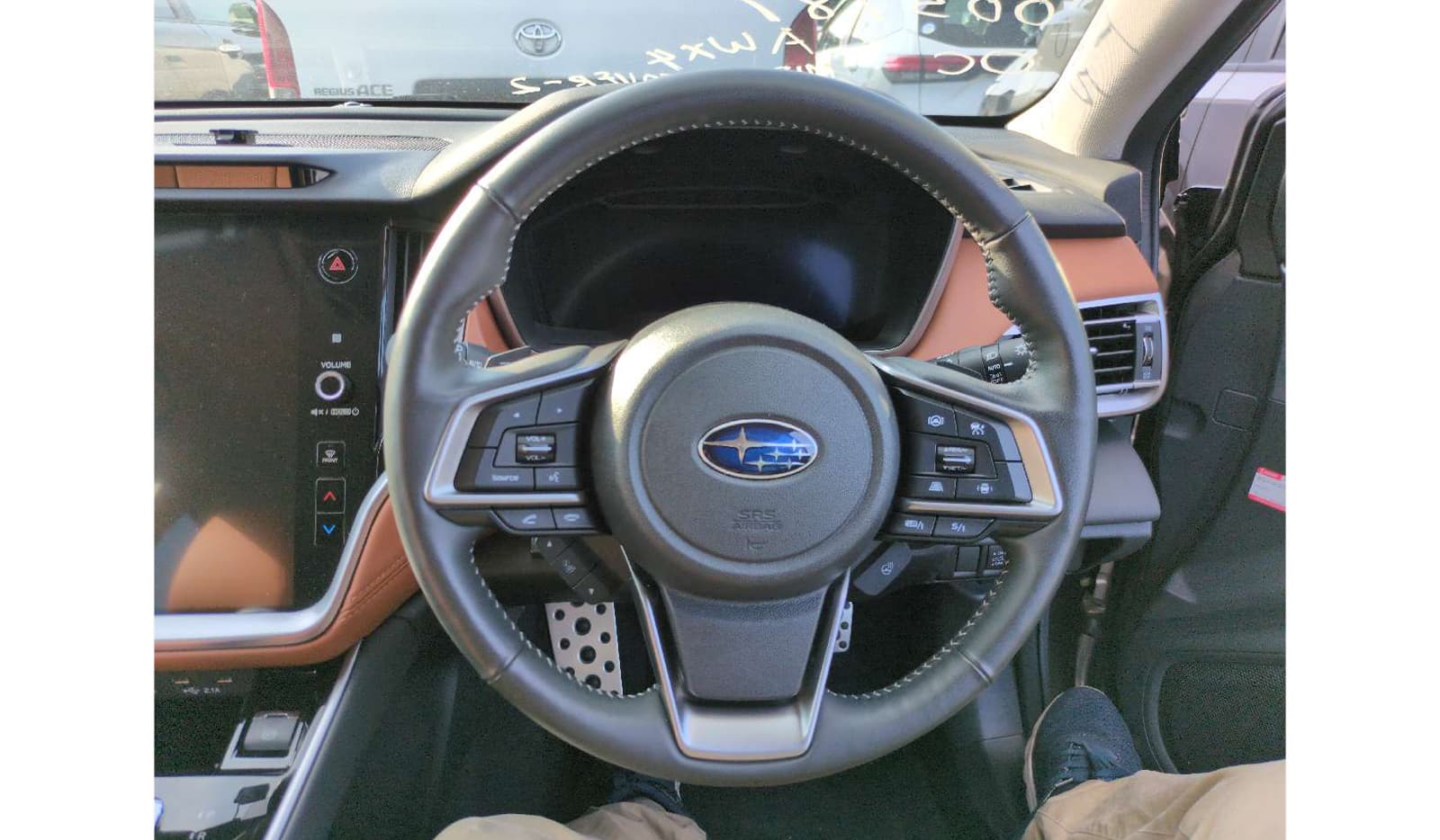 2022 Subaru Legacy Outback image-6