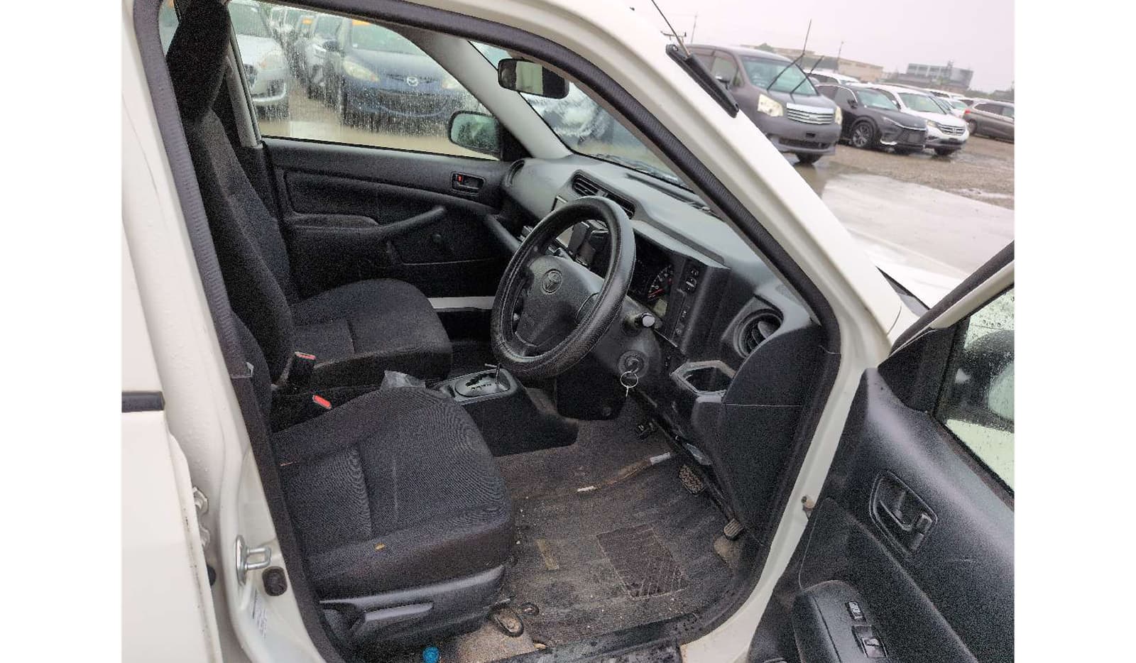 2019 Toyota Probox image-6