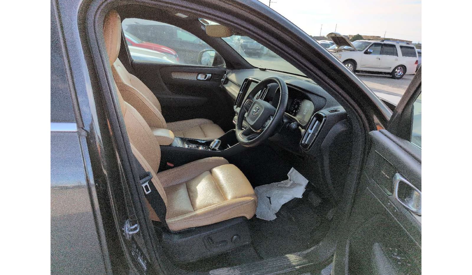 2019 Volvo XC 40 image-6