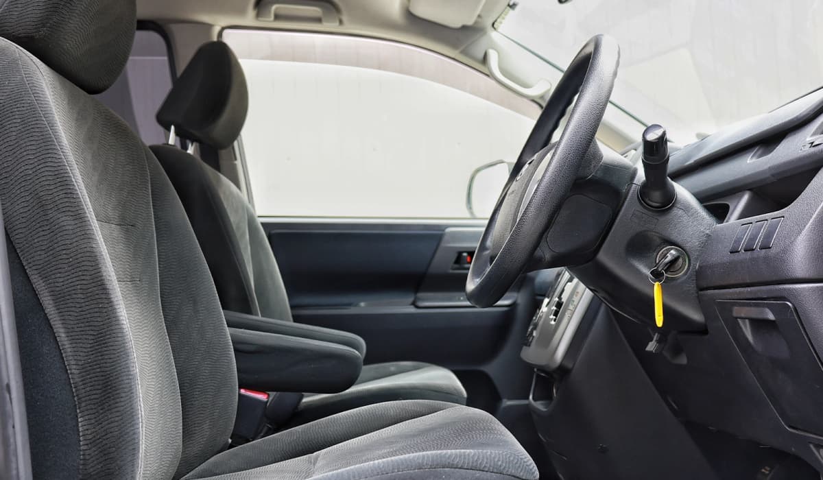 2012 Toyota Noah YY image-7